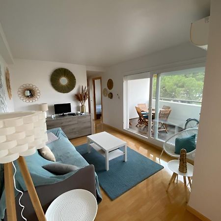 Superbe Appartement Renove, Residence Avec Piscine Росес Екстериор снимка